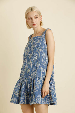 SQUARE NECK MINI SHIFT DRESS