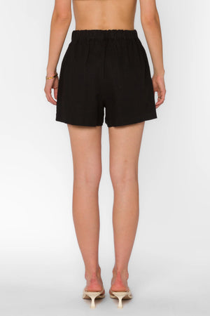 FEDRA PLEATED PULL ON SHORTS