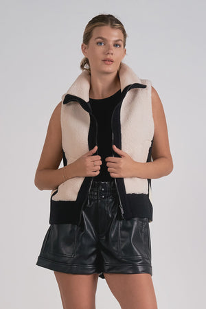 ZIP UP VEST