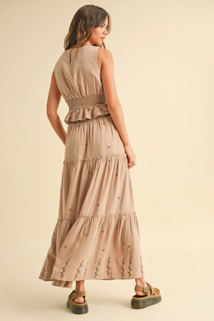 EMBROIDERY SMOCKING WAIST V NECK TOP
