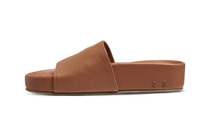 PELICAN LEATHER PLATFORM SANDAL