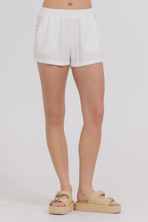 WASHED LINEN SHORTS